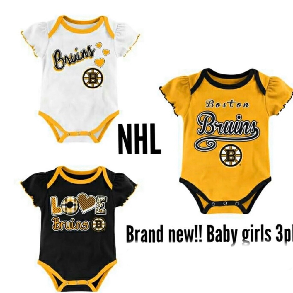 B2G1 NWT Boston Bruins 3 pack creepers